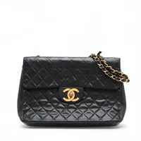 シャネル デカマトラッセ34 マキシ ラムスキン シングルフラップ