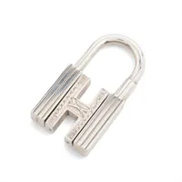 エルメス カデナ エレファント チャーム メタル シルバー AH019313