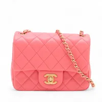 ミニラムスキン シングルフラップ シングルチェーンバッグ ピンク