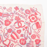 CHANEL✨ヴィンテージ　シルクスカーフ ジュエリー柄 ココマーク　ベージュ シャネル ココマーク アイコン 20P スカーフ シルク ベージュ×ピンク