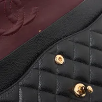新品同様 CHANEL シャネル マトラッセ25 Wフラップ Wチェーンショルダーバッグ AO1112 27番台 キャビアスキン シルバー金具 中古 4a001063 CHANEL - 新品同様 CHANEL シャネル マトラッセ25 Wフラップ Wチェーン