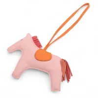 ロエベ×スタジオジブリ チャーム レザー レッド×オレンジ ハウルの動く