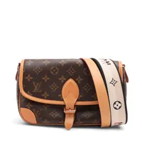 Louis Vuitton Monogram Dianu NM PM M45985 Brown There was an RFID