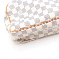 ヴィトン ダミエ アズール トゥルーストワレット25 N41420 ホワイト