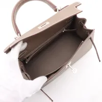 エルメス ケリー25 セリエ ヴォーエプソン エトゥープ シルバー金具 K