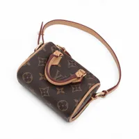 ヴィトン M02128 アドラブル ベア CX3234 チャーム PVC×レザー