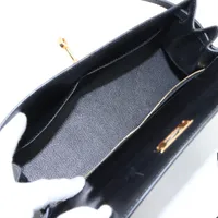 エルメス ケリー28 セリエ ボックスカーフ ブラック ゴールド金具 D