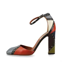 ヴァレンティノガラヴァーニ ロックスタッズ パテントレザー