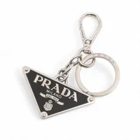 プラダ 2ZD007 その他 ナイロン ブラック AirPodsキャリーストラップ