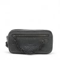 ヴィトン トリヨン ポシェットヴォルガ M55703 ブラック RFID反応あり