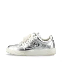 シャネル ココマーク 24C カーフスキン スニーカー 36 レディース シルバー G45079 箱付 替え紐付 シワ有 シミ有