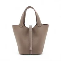 エルメス ピコタンロック18 PM トリヨンクレマンス エトゥープ シルバー金具 K:2025年