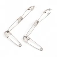 バレンシアガ ピアス(両耳用) 925 24g シルバー 安全ピンモチーフ