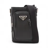 プラダ レザー ショルダーバッグ ブラック