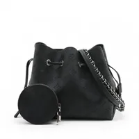 ヴィトン マヒナ ベラ M57070 ブラック RFID反応あり