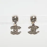 シャネル ココマーク 06P ピアス(両耳用) GP×ラインストーン シルバー