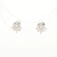 ティファニー ビクトリアクラスター ダイヤ ピアス Pt950 4.0g