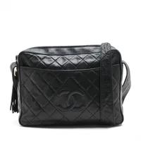 シャネル マトラッセ ラムスキン ショルダーバッグ フリンジ ブラック ゴールド金具 1番台