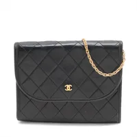 シャネル マトラッセ ラムスキン チェーンショルダーバッグ ブラック ゴールド金具