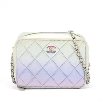 シャネル マトラッセ ラムスキン チェーンショルダーバッグ マルチカラー シルバー金具 31番台