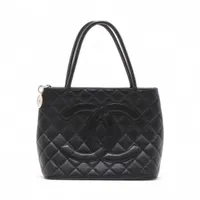 シャネル 復刻 キャビアスキン トートバッグ ブラック シルバー金具 6番台