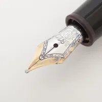 モンブラン マイスターシュテュック 万年筆 GP×レジン ブラック