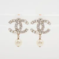 シャネル ココマーク C21C ピアス(両耳用) GP×ラインストーン×フェイクパール ゴールド
