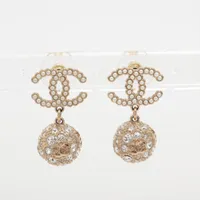 シャネル ココマーク C21K ピアス(両耳用) GP×ラインストーン×フェイクパール ゴールド