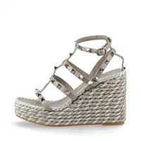 ヴァレンティノガラヴァーニ ロックスタッズ レザー ウェッジソールサンダル 34 レディース グレー×シルバー ストラップ