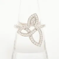 ハリーウィンストン リリークラスター ダイヤ リング Pt950 9.9g FRDPMQRFLC