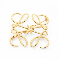 ロエベ アナグラム ブローチ GP ゴールド