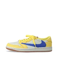 ナイキ×トラヴィススコット AIR JORDAN 1 LOW OG SP ヌバック×レザー スニーカー 26cm メンズ グレー×イエロー DZ4137-700 箱 替え紐あり スレ有