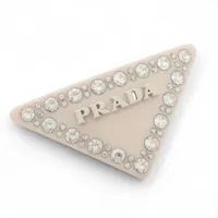 プラダ トライアングルロゴ バレッタ レジン× ラインストーン ベージュ