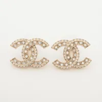 シャネル ココマーク A25V ピアス(両耳用) GP×ラインストーン ゴールド