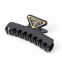 プラダ 1IF103 トライアングルロゴ ヘアクリップ メタル ブラック×ゴールド