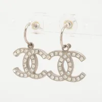 シャネル ココマーク  09P  ピアス(両耳用) GP×ラインストーン シルバー