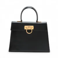 フェラガモ ガンチーニ レザー ハンドバッグ ブラック