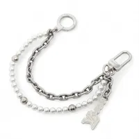 ヴィトン AK0275 チャーム メタル×フェイクパール シルバー M03024　チェーンベルト パール ミニ