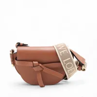 ロエベ ゲートバッグ スモール レザー ショルダーバッグ ブラウン