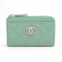 シャネル マトラッセ キャビアスキン フラグメントケース Ⅼ字ファスナー グリーン シルバー金具 ランダムシリアル AP4336
