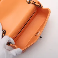 シャネル ミニマトラッセ20 ラムスキン シングルフラップ シングル
