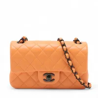 早い者勝ち♡CHANEL ミニマトラッセ　ラムスキン オレンジ　チェーンバッグ シャネル ミニマトラッセ20 ラムスキン シングルフラップ シングル