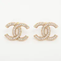シャネル ココマーク A22C ピアス(両耳用) GP×ラインストーン ゴールド