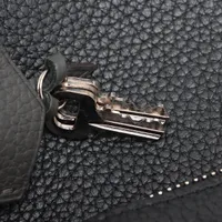 ヴィトン トリヨン アルマンドメッセンジャー M53491 ブラック