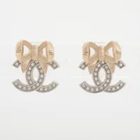 シャネル ココマーク リボン B24K ピアス(両耳用) GP×ラインストーン ゴールド×シルバー