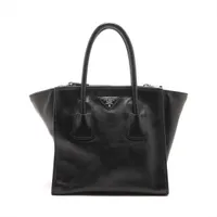 プラダ レザー ハンドバッグ ブラック