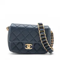 正規品　CHANEL ミニマトラッセ　キャビアスキン　ネイビー ミニマトラッセ20 チェーンショルダー キャビアスキン ネイビー 青