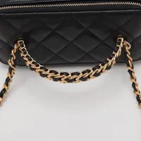 シャネル マトラッセ ラムスキン 2WAYショルダーバッグ バニティ