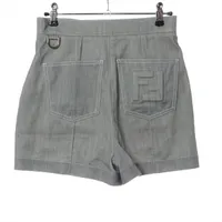 FENDI 22SS 現行タグ FFエンボスロゴ ショートパンツ グレー 38 フェンディ FFロゴ 22年 コットン ショートパンツ 38 レディース
