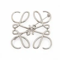 ロエベ アナグラム ブローチ GP シルバー